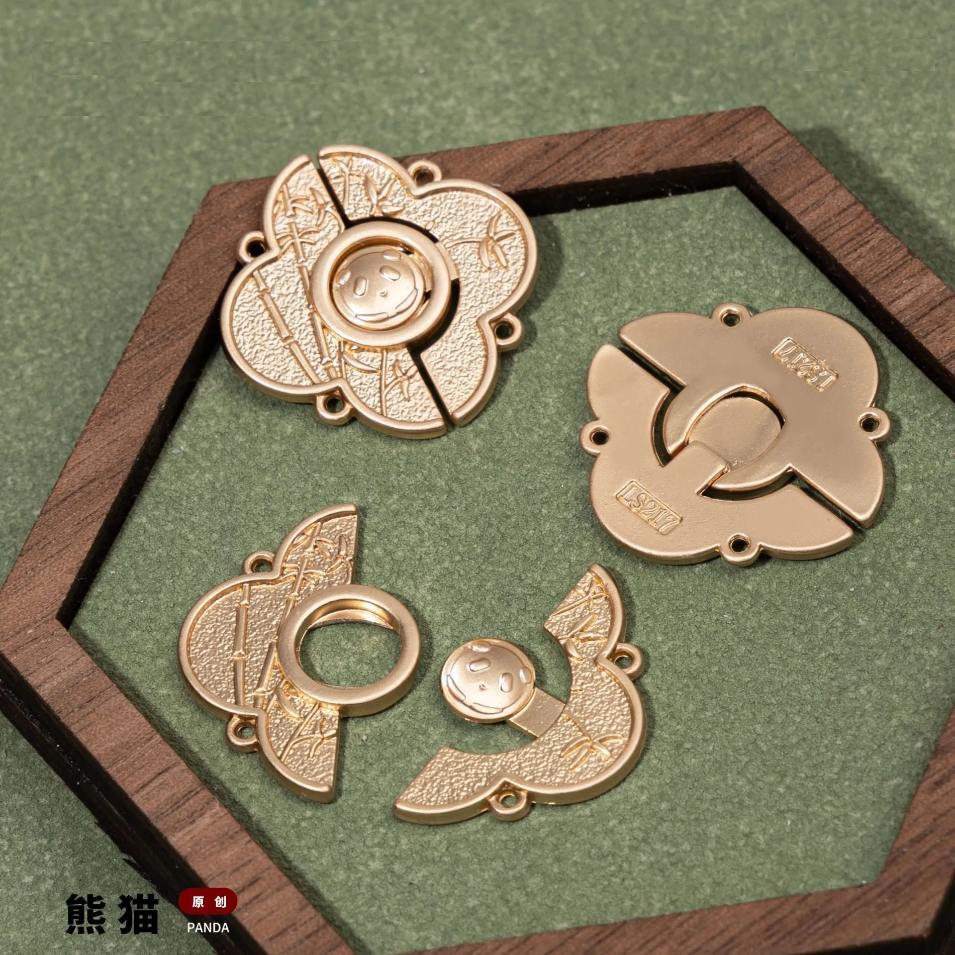 2.5cm Chinese Style Golden Vintage Panda Metal Pair Buttons 12pcs