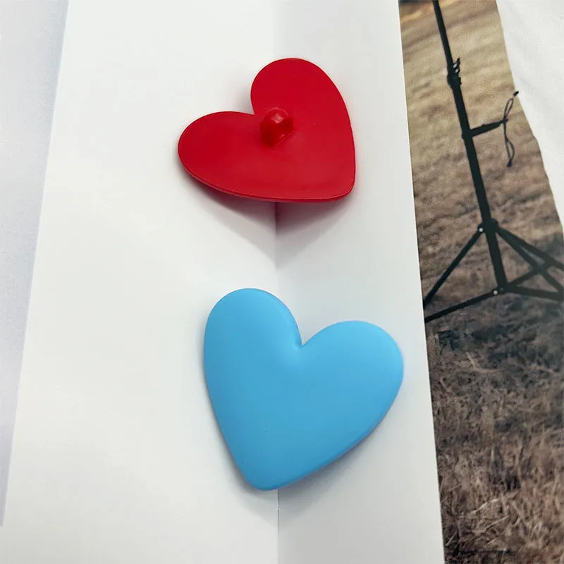 37mm Large Heart-Shaped Colorful Plastic Buttons with Shanks 30 Pack