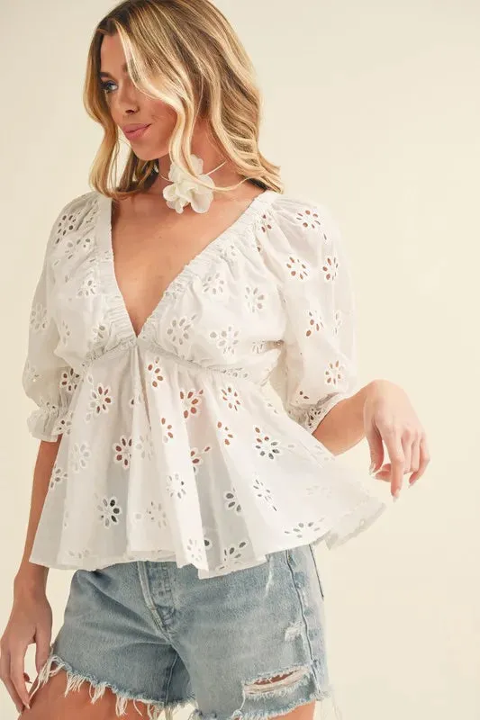 Aemi   Co Eyelet Embroidered V-Neck Half Sleeve Peplum Blouse