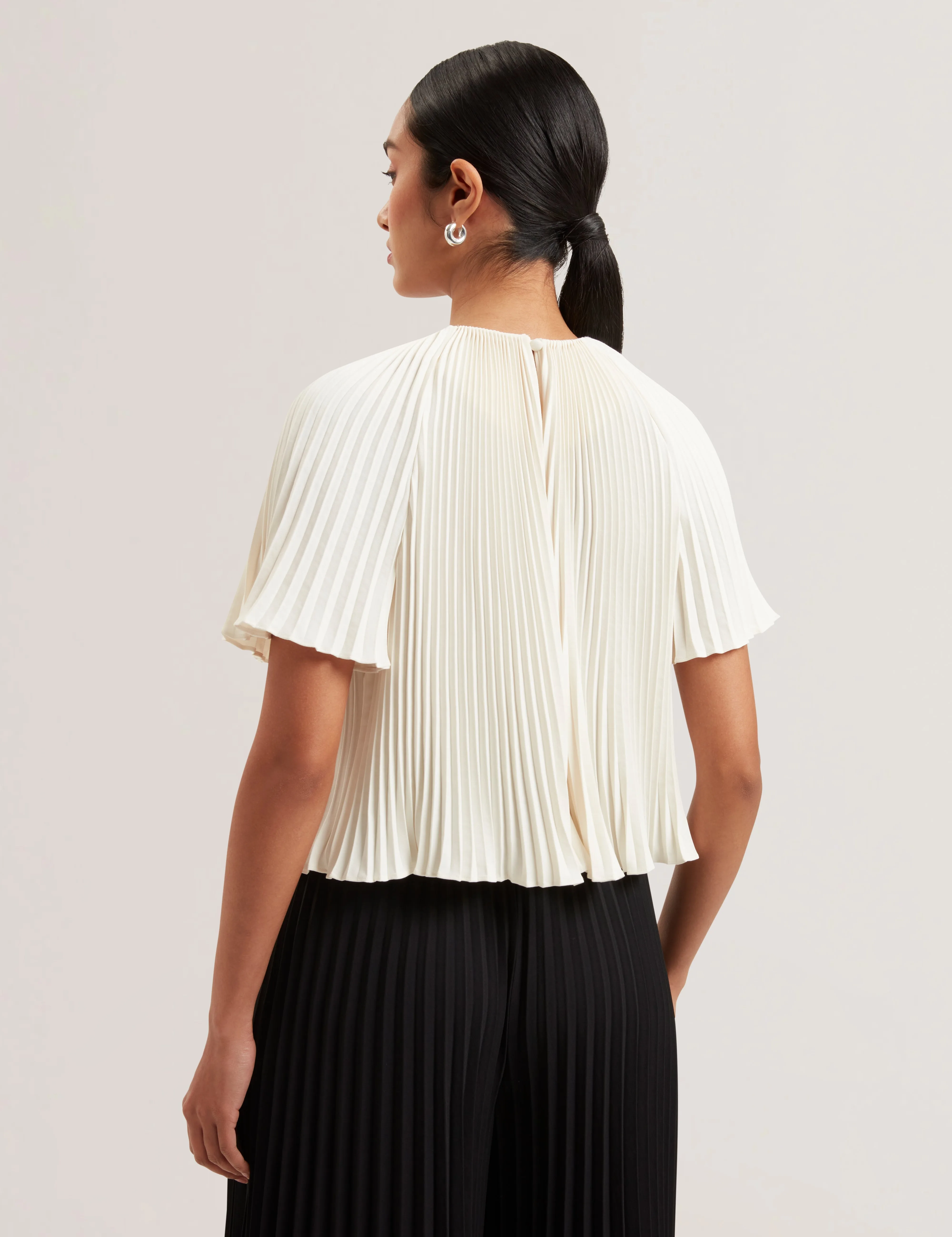 Agara Pleated Short Sleeve Blouse Ivory