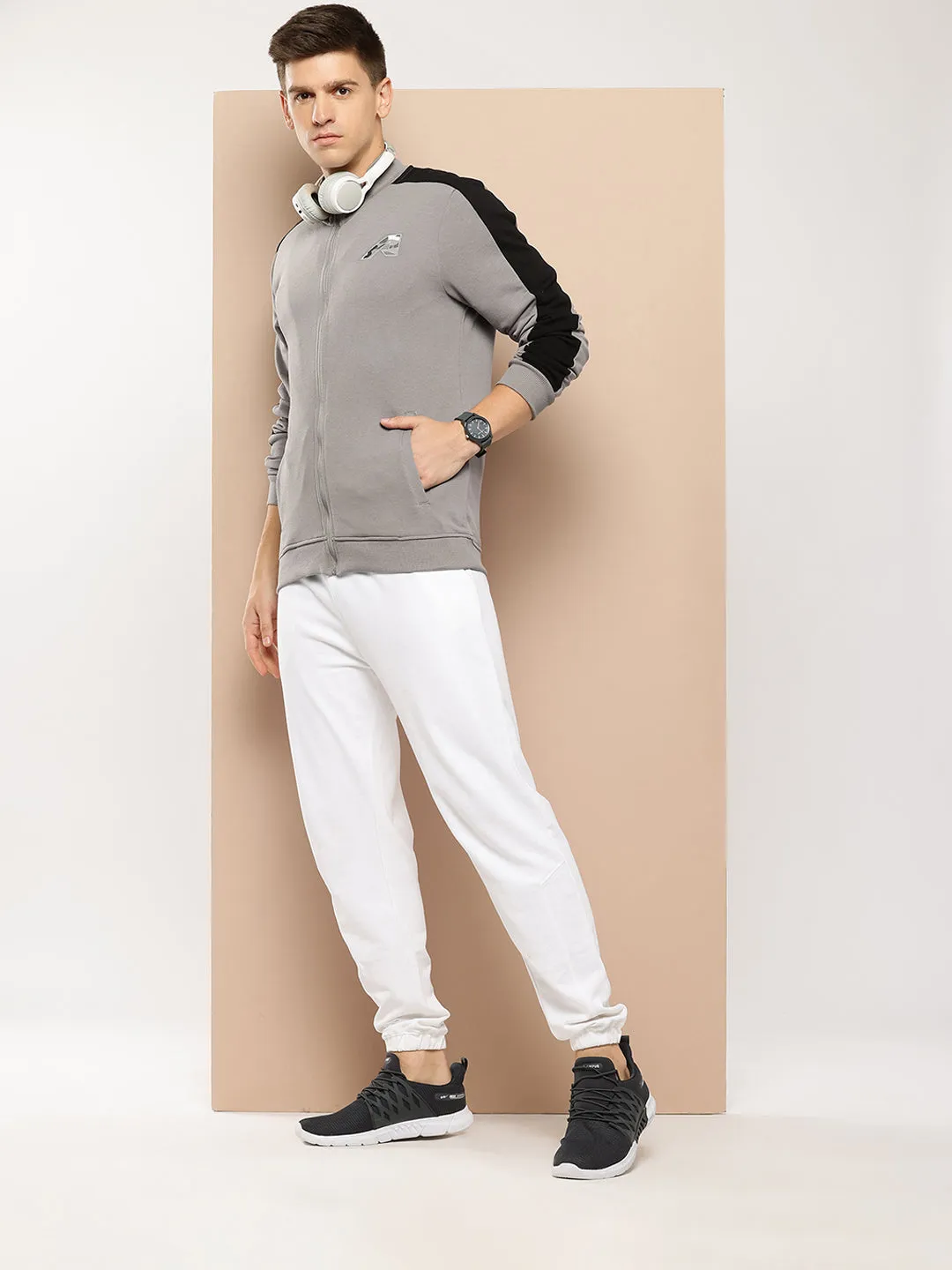 Alcis Men Grey Colourblocked Sweatshirt