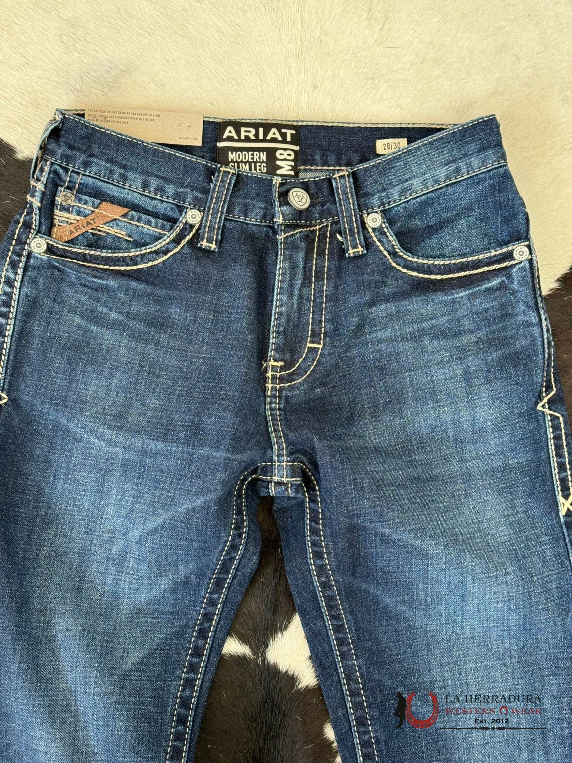 ARIAT MENS JEAN PINEDALE M8 MODERN FIT SLIM LEG