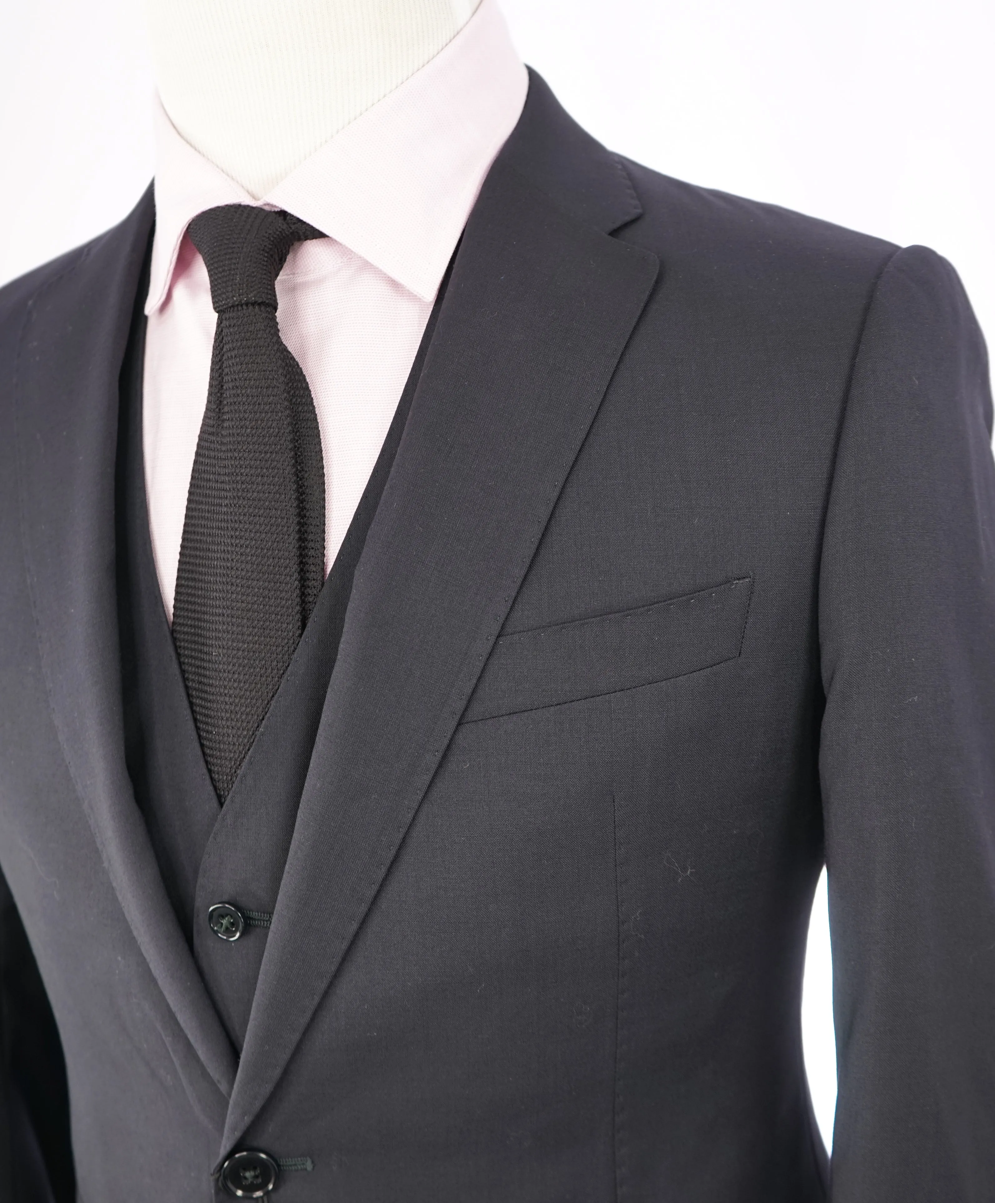 ARMANI COLLEZIONI - “M Line” 3-Piece Navy Solid Suit With Pick Stitching -  40R