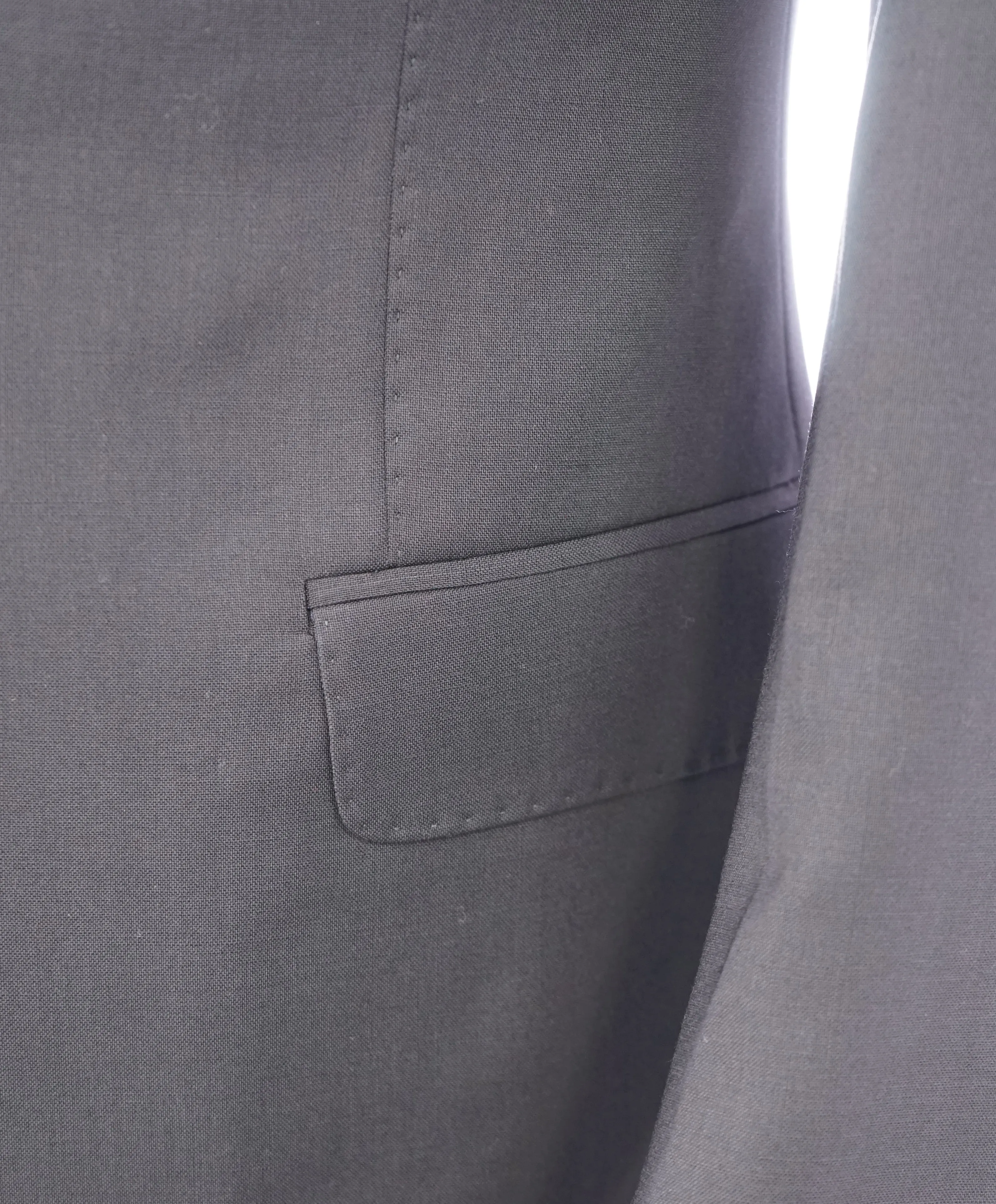 ARMANI COLLEZIONI - “M Line” 3-Piece Navy Solid Suit With Pick Stitching -  40R