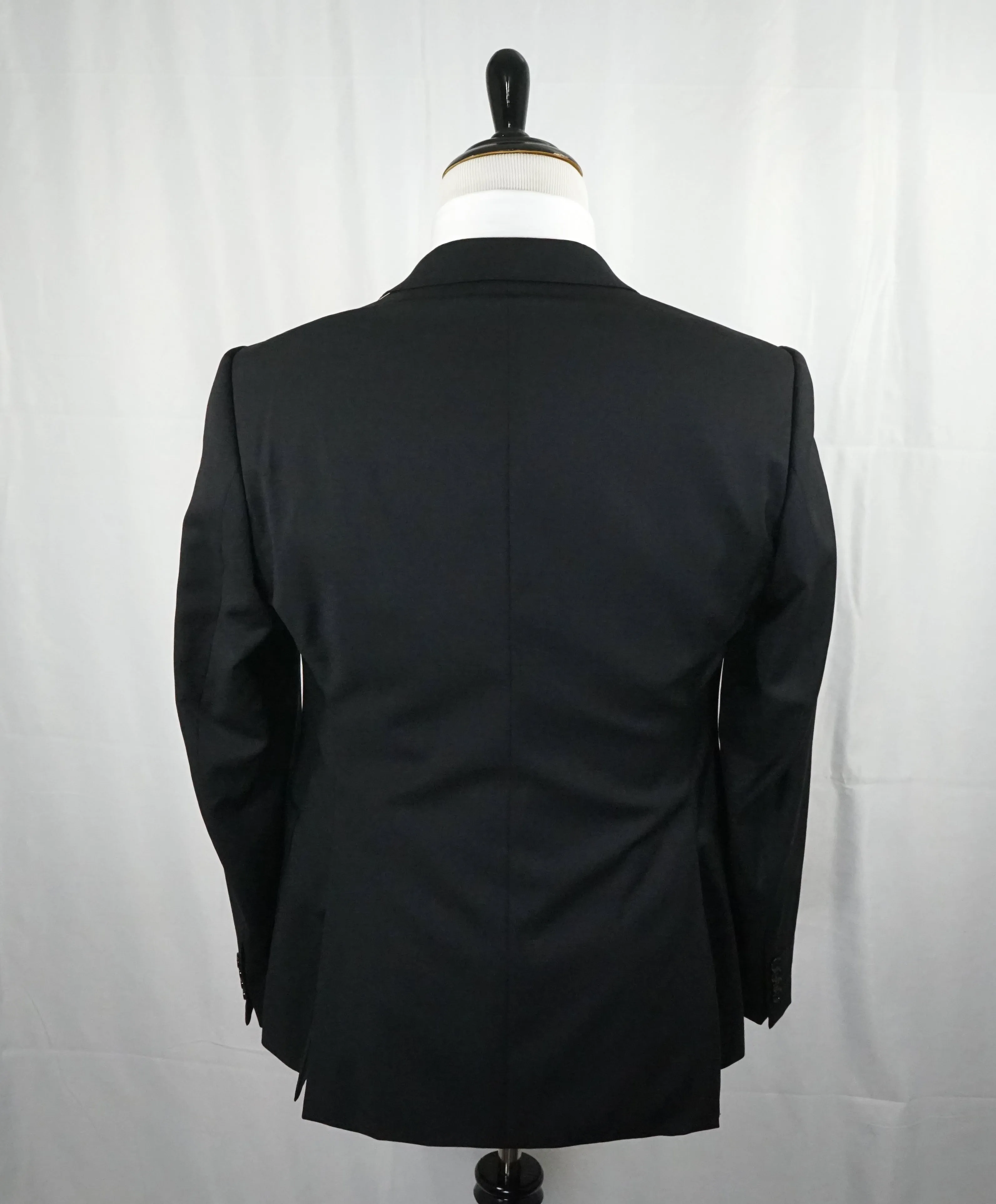 ARMANI COLLEZIONI - “M Line” Slim Black Notch Lapel Suit - 42R