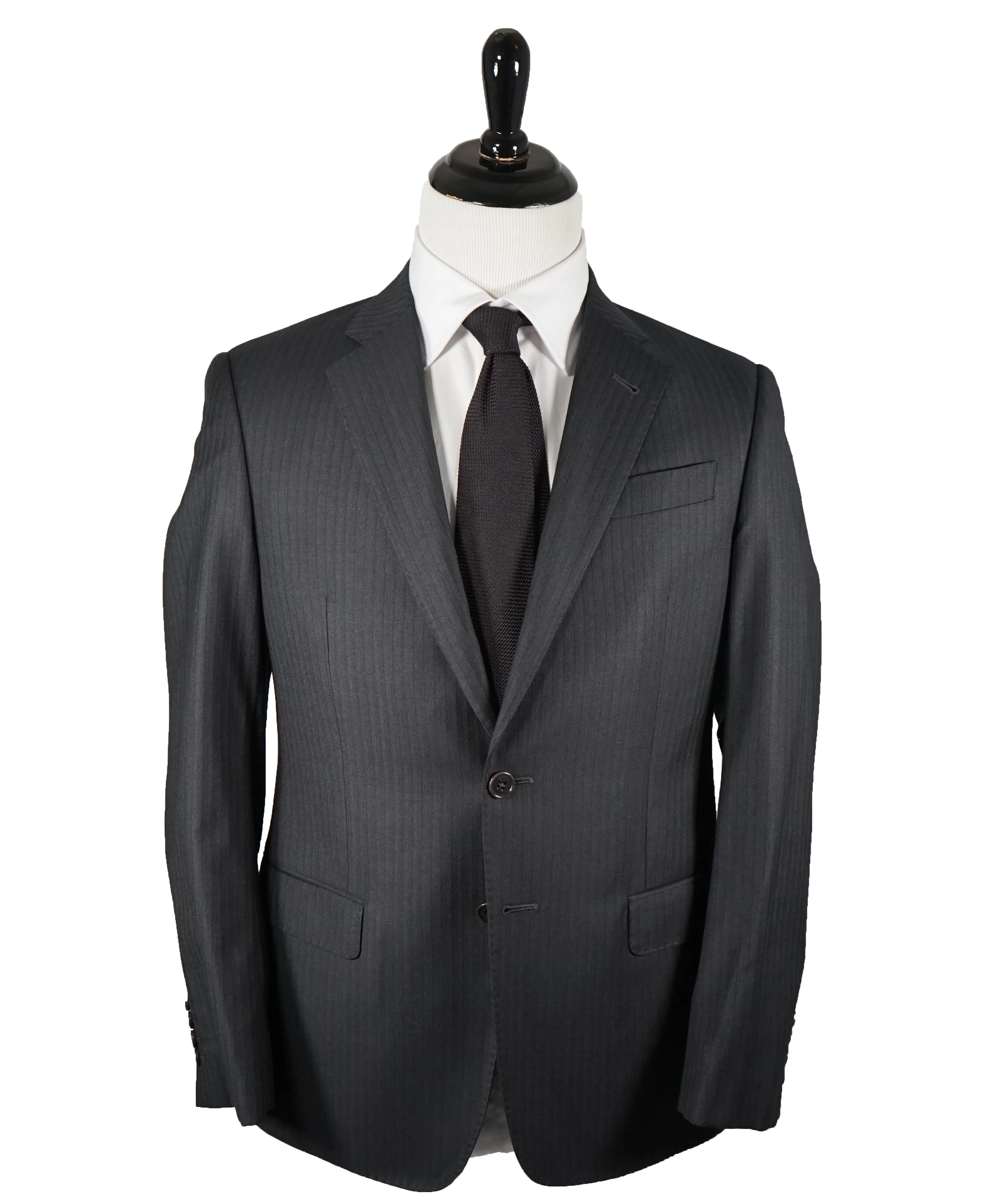 ARMANI COLLEZIONI - "G Line” Tonal Gray Herringbone Pattern Wool Suit - 38S