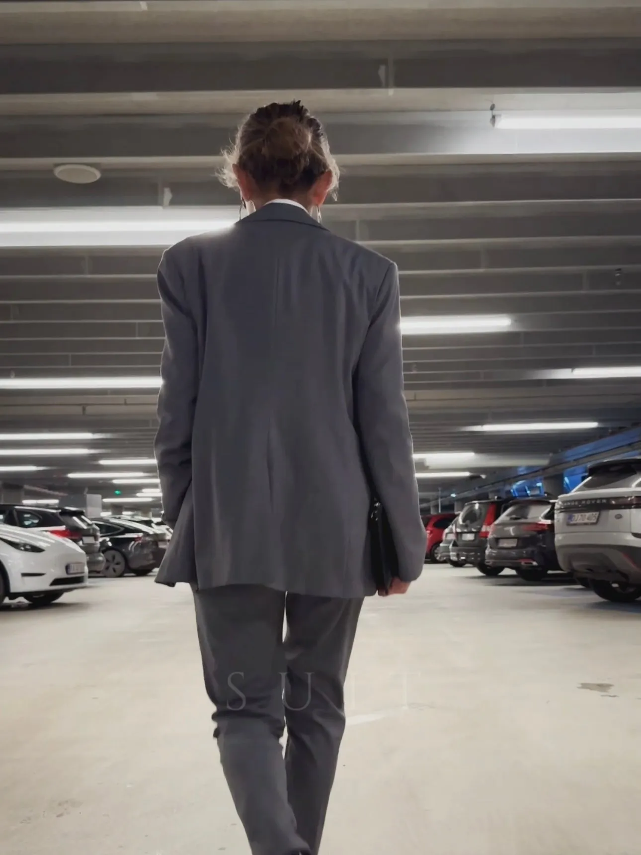 BLAZER WITH WITH CROSS BUTTON - GREY