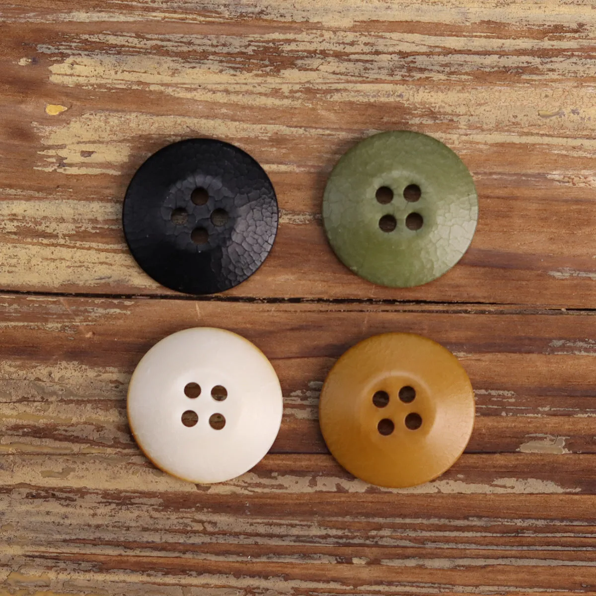 Cracked Natural Fruit Buttons Black Green White Ginger Yellow 100 Pack