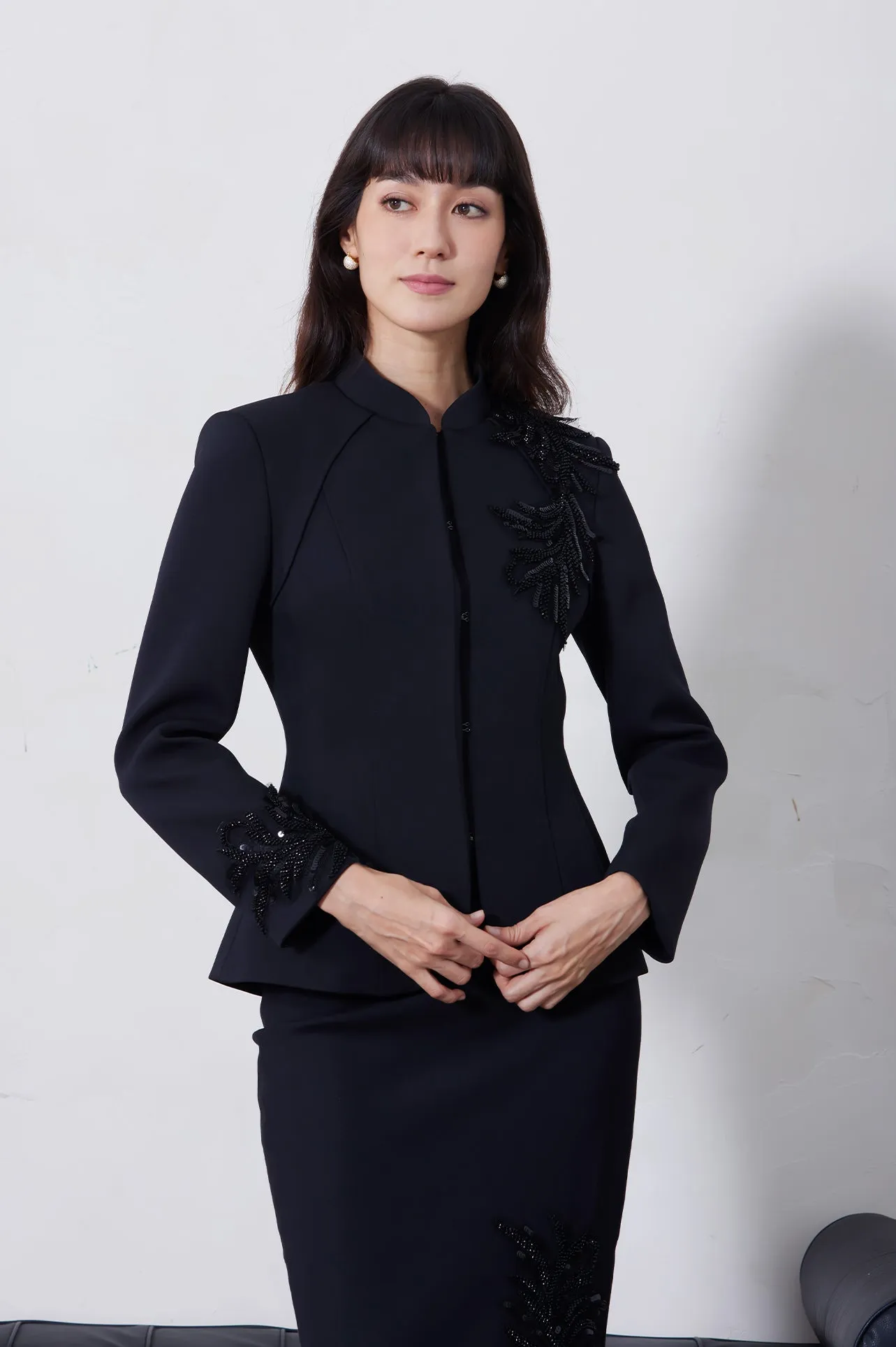 EMBROIDERED CHEONGSAM JACKET