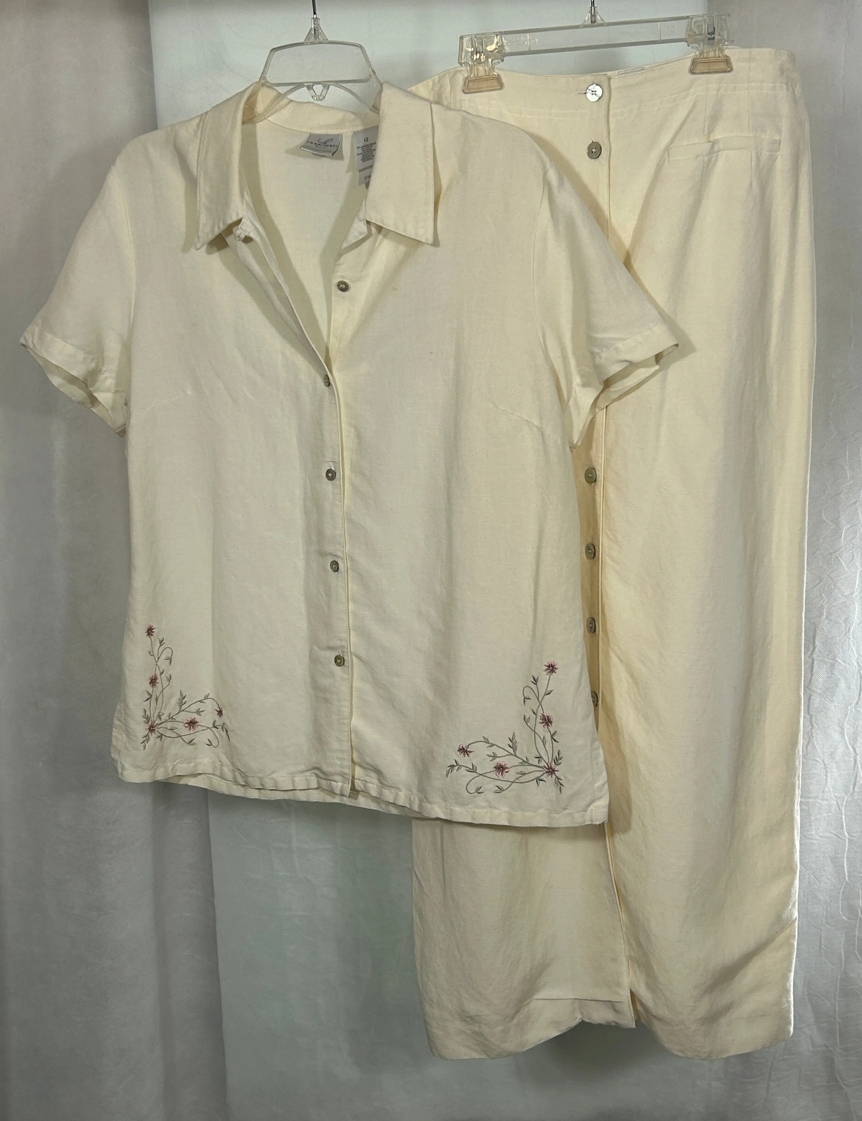 Emma James Liz Claiborne Women's Size 12 2-Piece Cream Linen Rayon Embroidered Blouse & Button Skirt Set