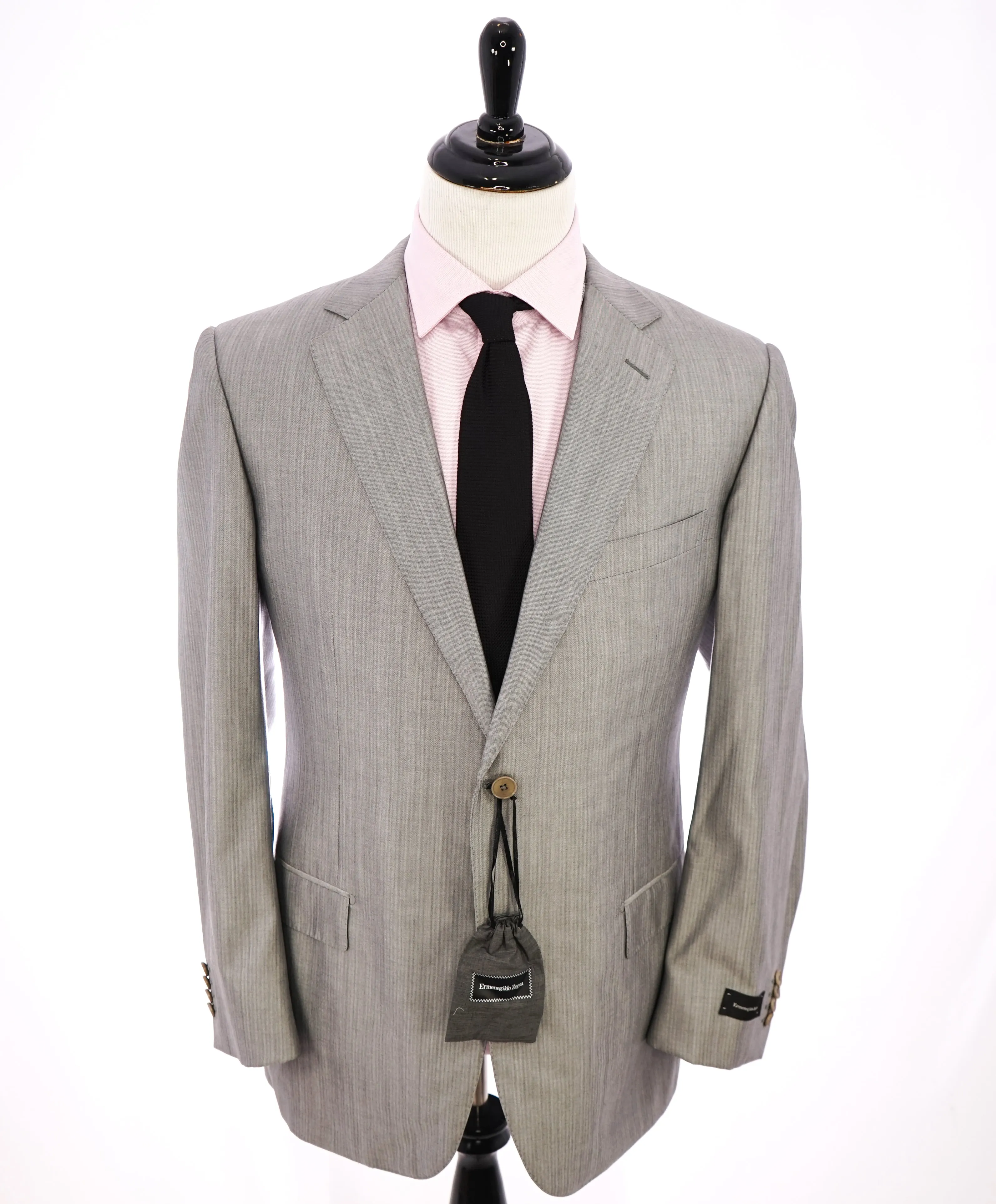 ERMENEGILDO ZEGNA -“WOOL & SILK" herringbone Gray Premium Suit - 46R