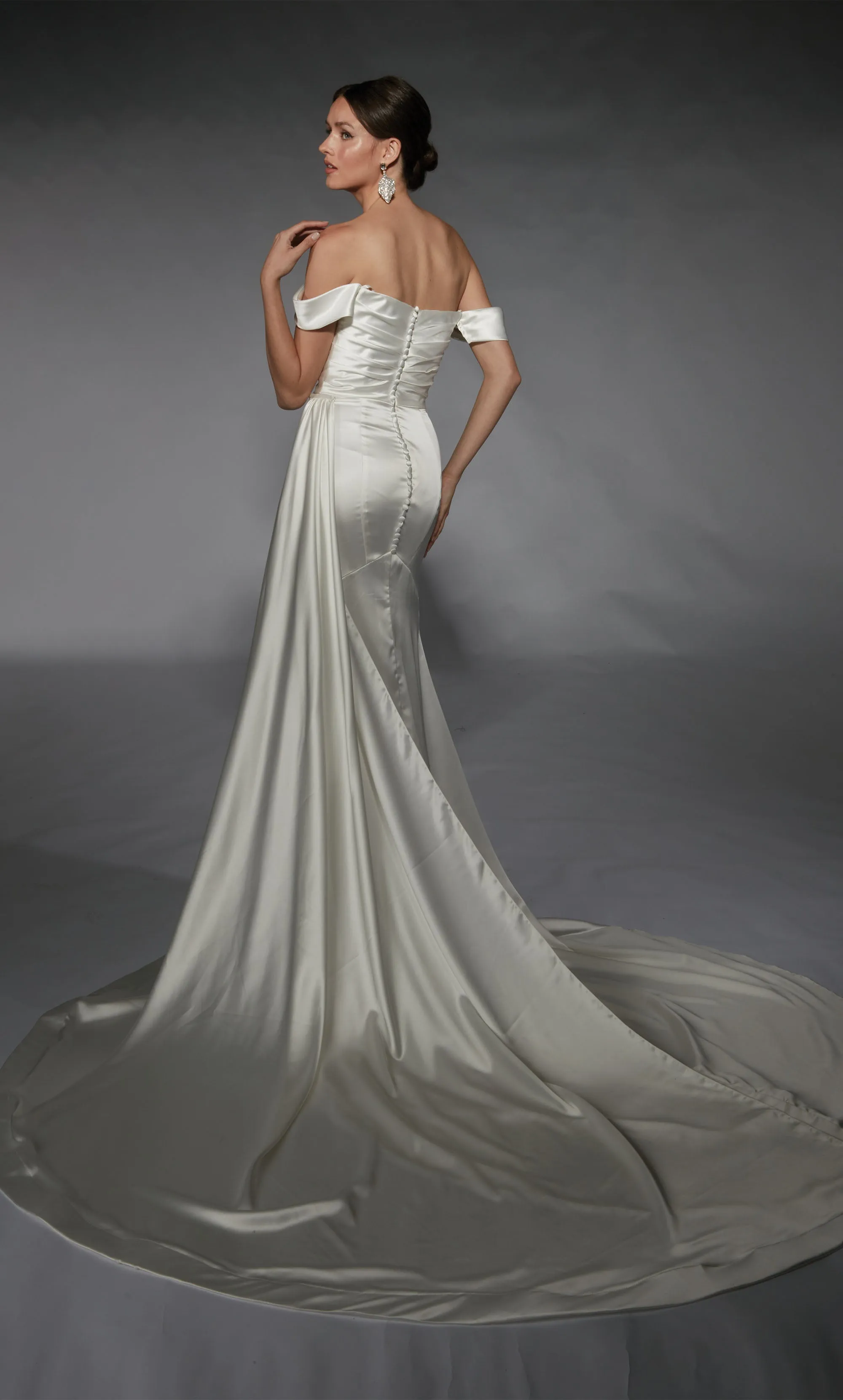 Formal Dress: Long, Off The Shoulder, Straight, Closed Back