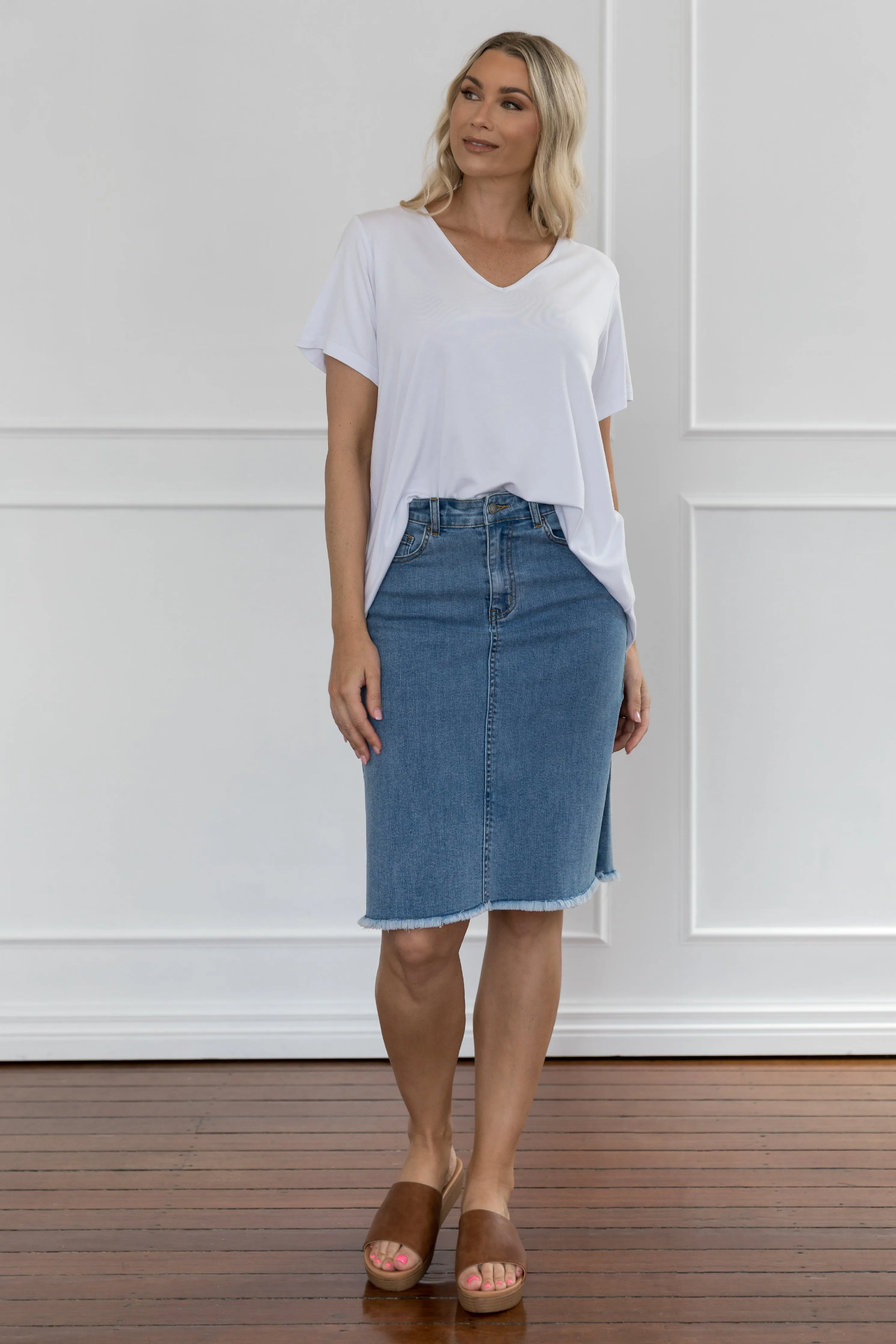 Frayed Denim Skirt | Mid Wash