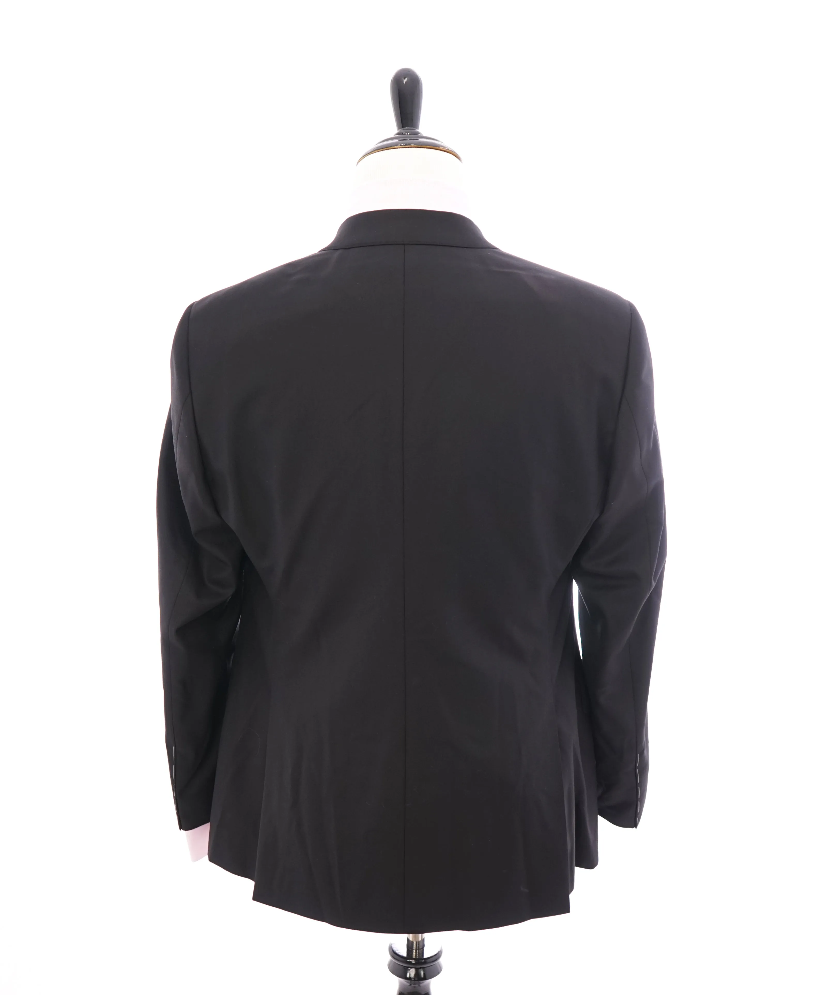 GIORGIO ARMANI - Jet Black 2-Button Super 160's “SOFT” Collection Suit - 42R
