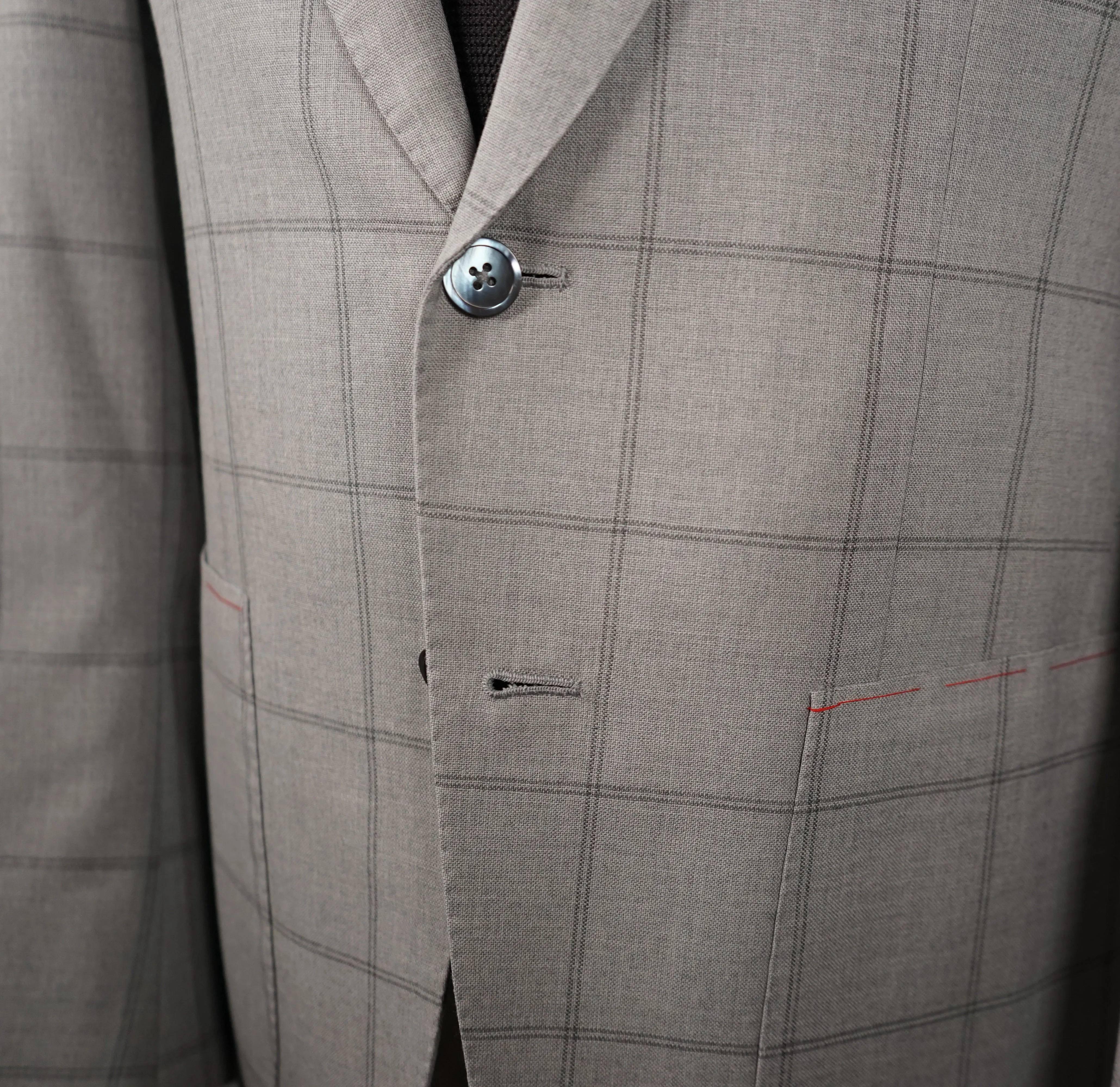 ISAIA - Cashmere /Wool /Mohair Blend Gray Check Suit LOGO COLLAR - 38R