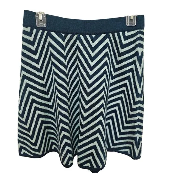 Krimson Klover Sm Merino Wool blend Soft short flared ZigZag Skirts Warm Stylish