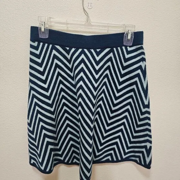 Krimson Klover Sm Merino Wool blend Soft short flared ZigZag Skirts Warm Stylish