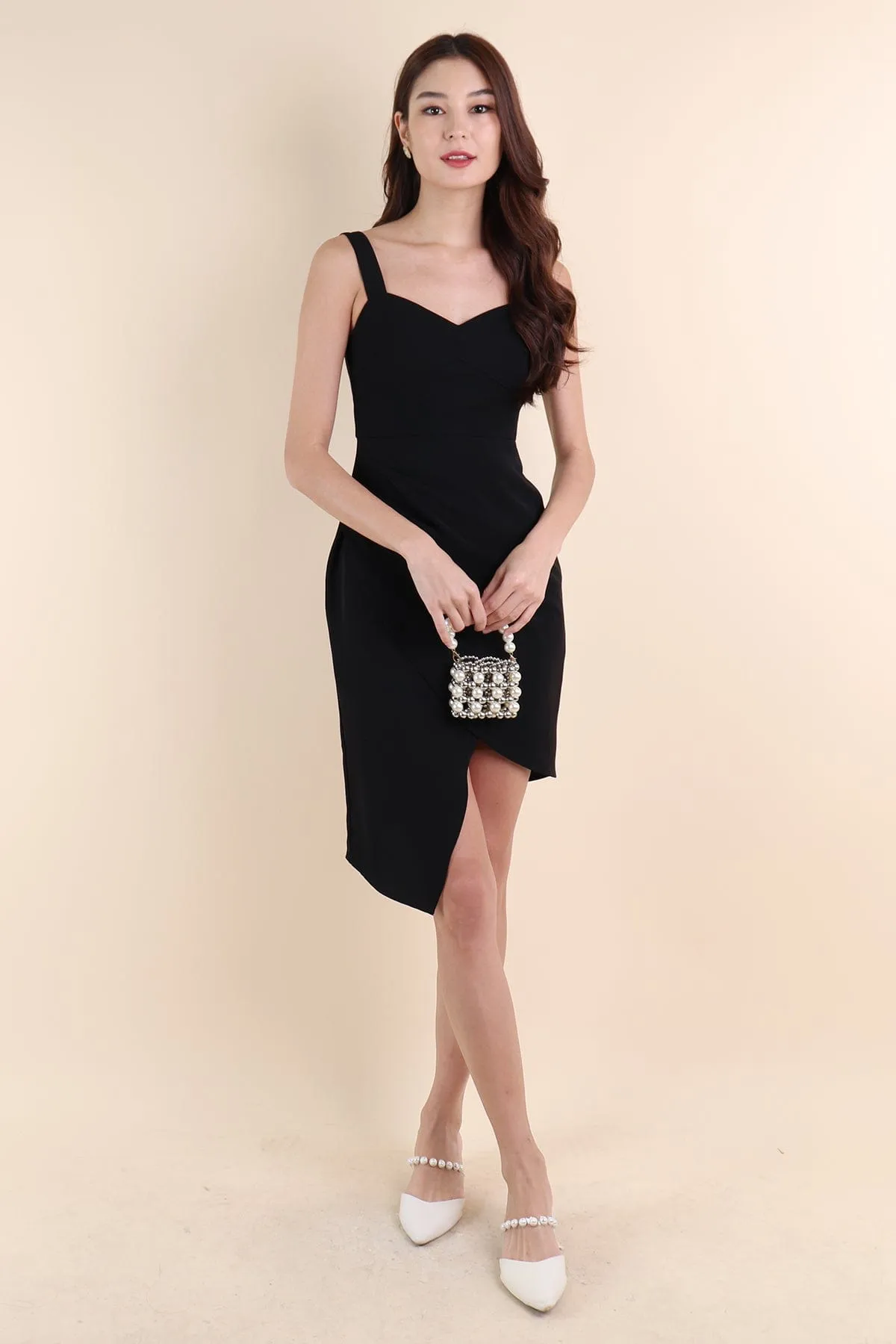LETTY RUCHED WORK DRESS IN BLACK