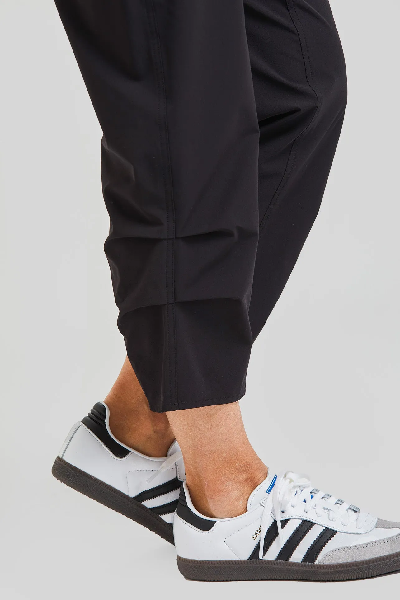 Majestic Stretch Noah Harem Pant