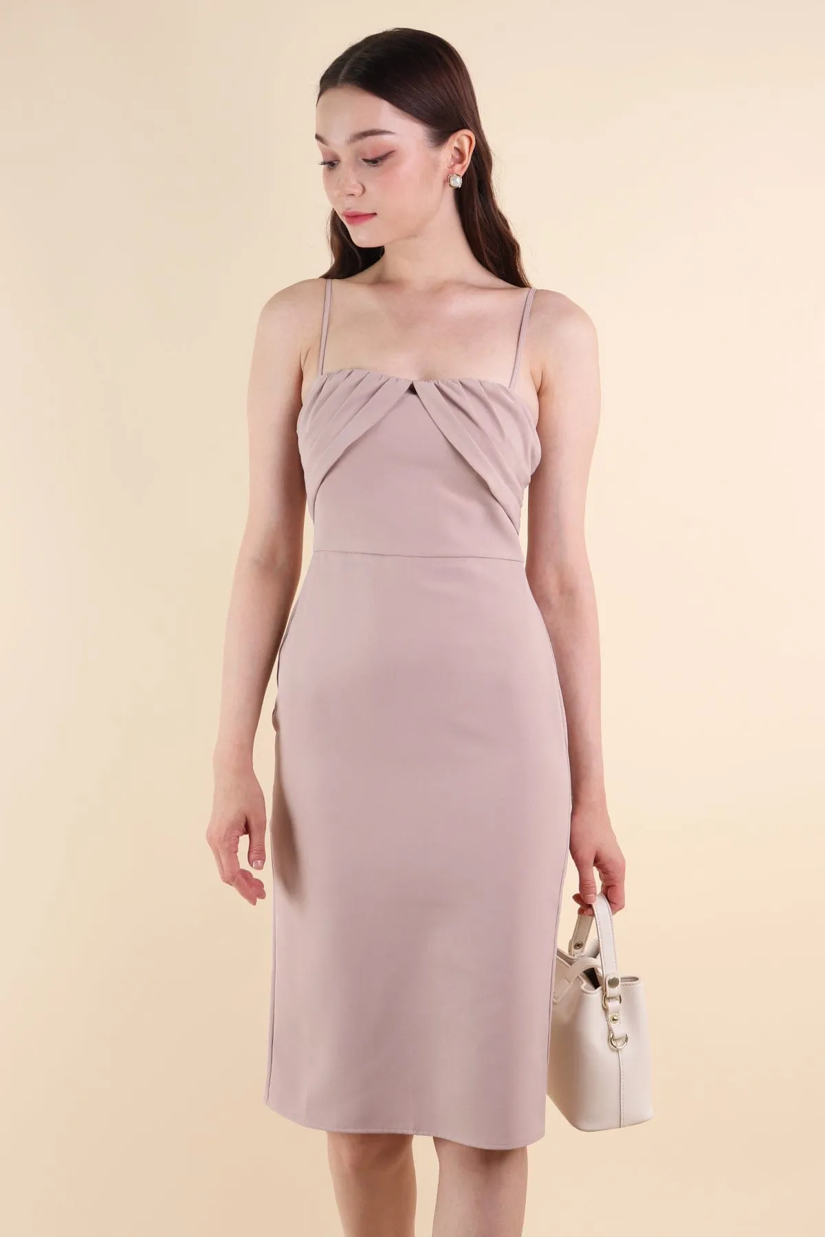MEGHAN FITTED WORK DRESS IN DUSTY PINK