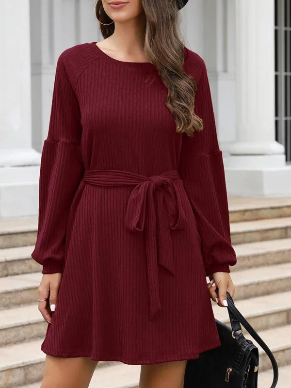 Mid-Length Ribbed Dress with Belted Waist and Long Sleeves