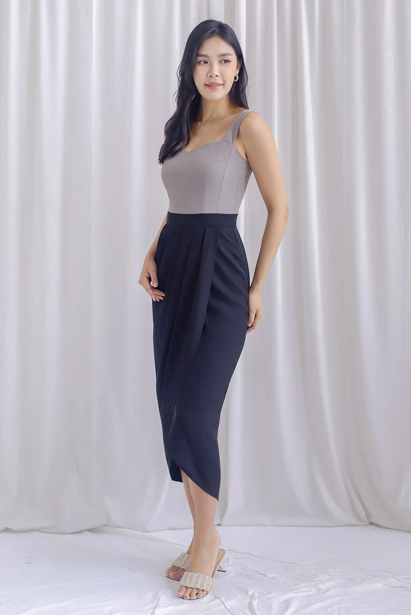 Mikaela Tulip Colourblock Work Dress In Black/Grey