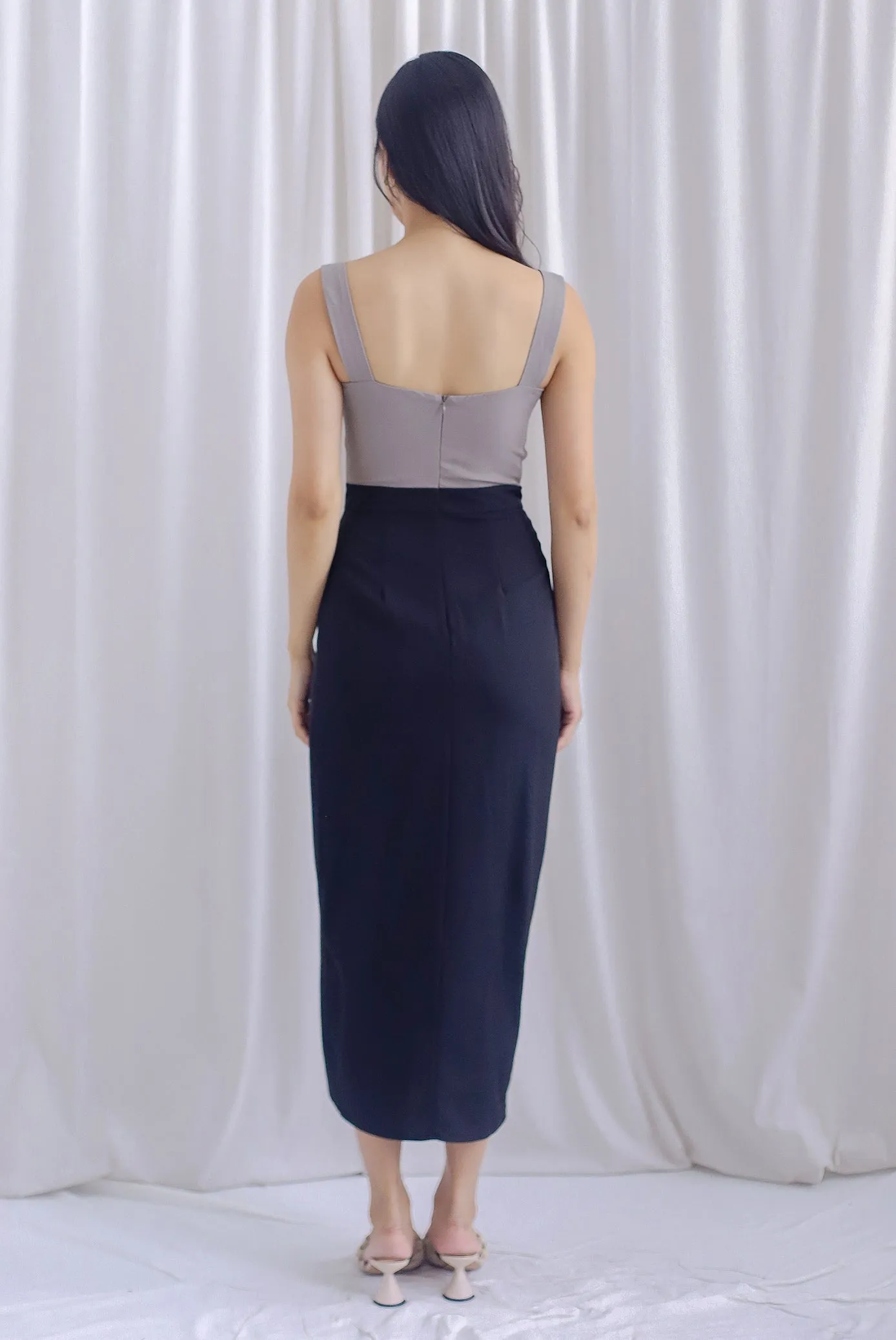 Mikaela Tulip Colourblock Work Dress In Black/Grey