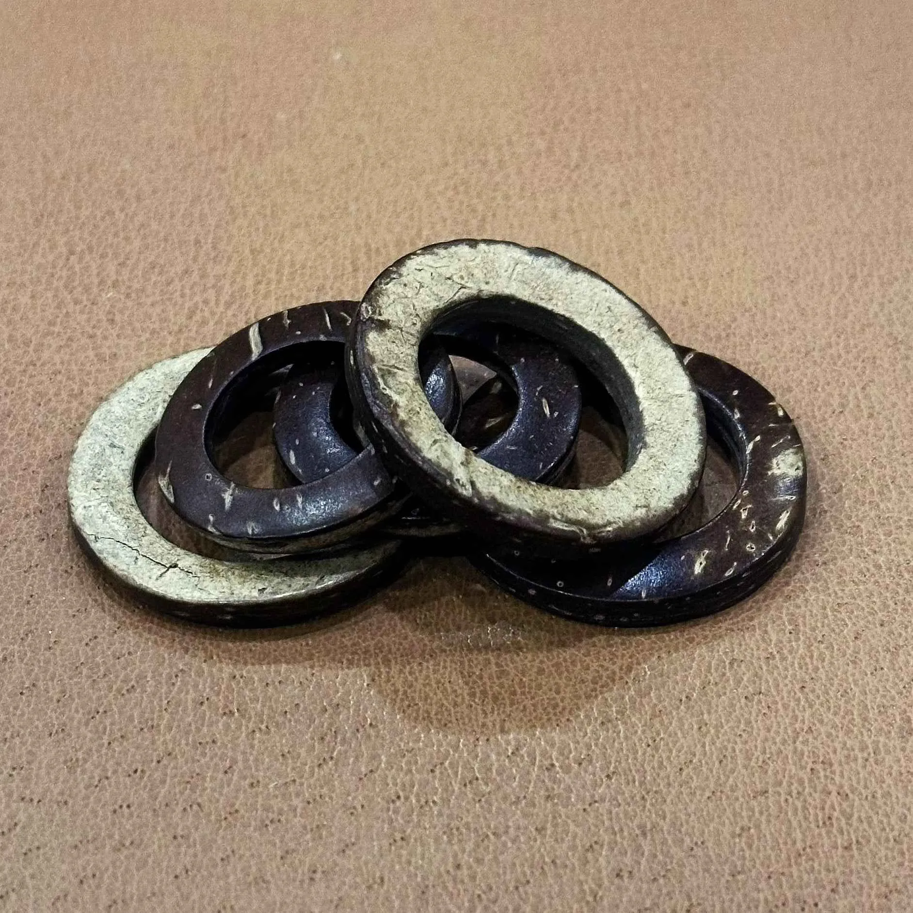 Natural Coconut Shell Ring Buttons 8-Size (15-63mm) 96 Pack