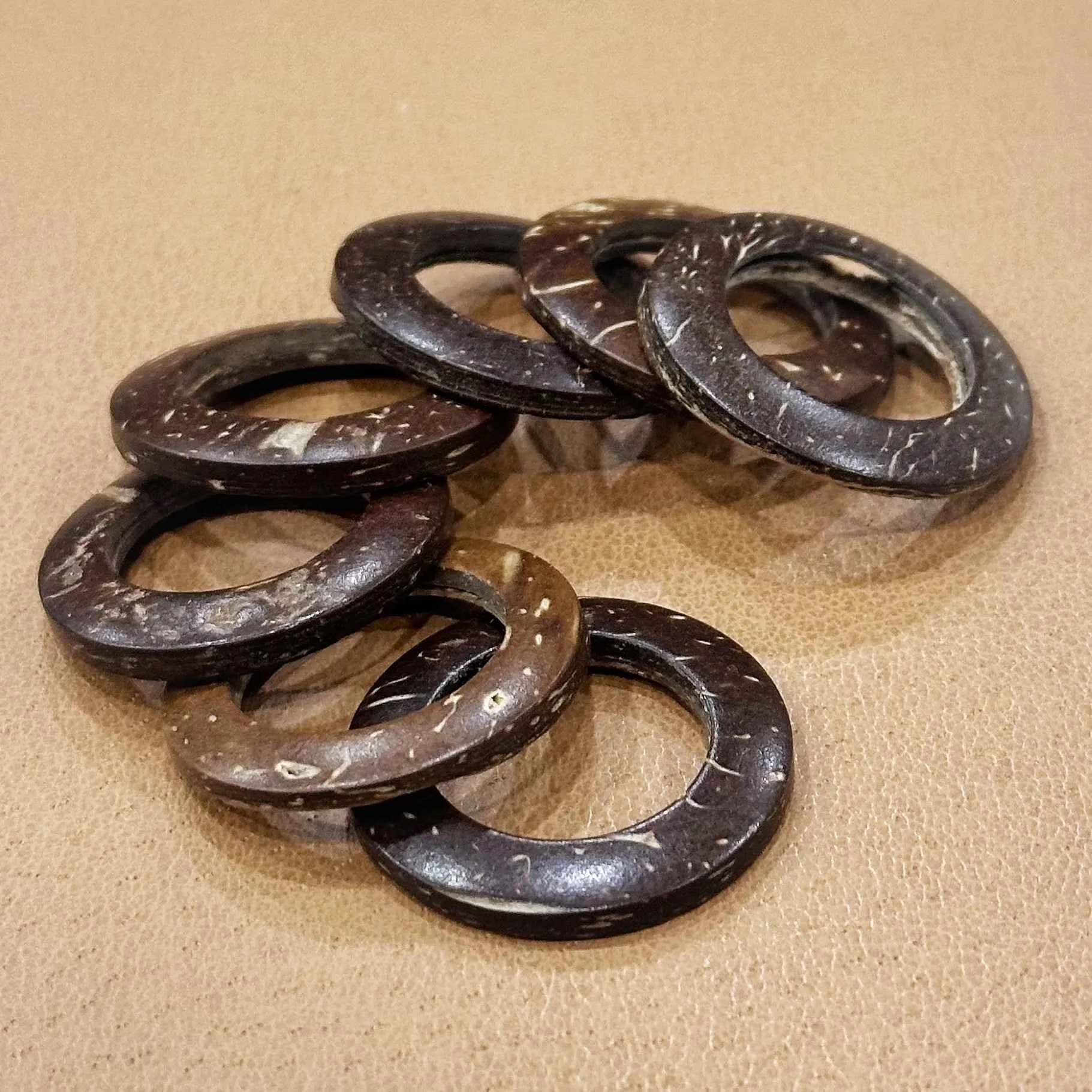 Natural Coconut Shell Ring Buttons 8-Size (15-63mm) 96 Pack