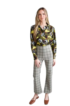 Never A Wallflower Pull On Pants in Stretch Plaid
