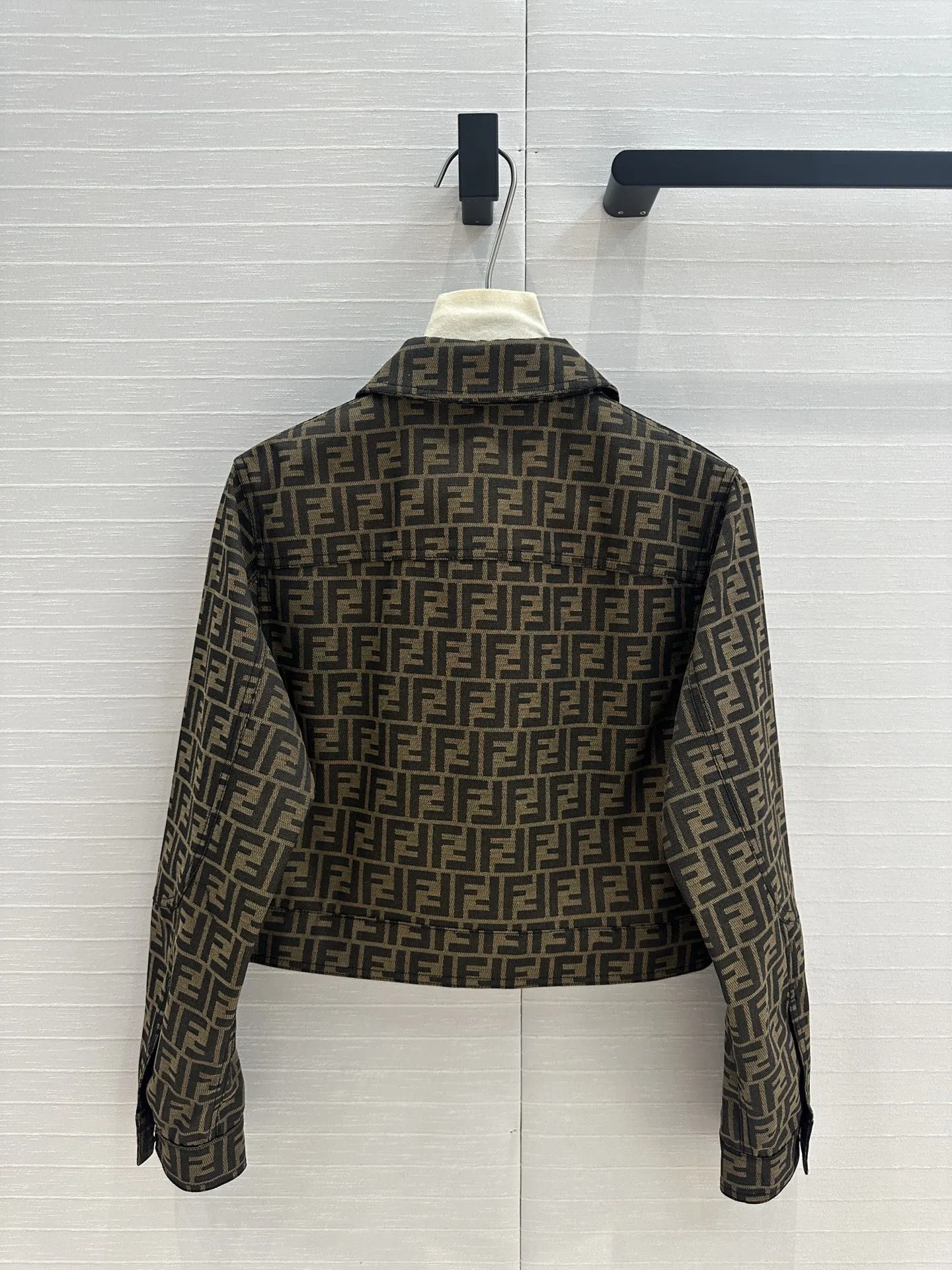 New classic letter print short jacket