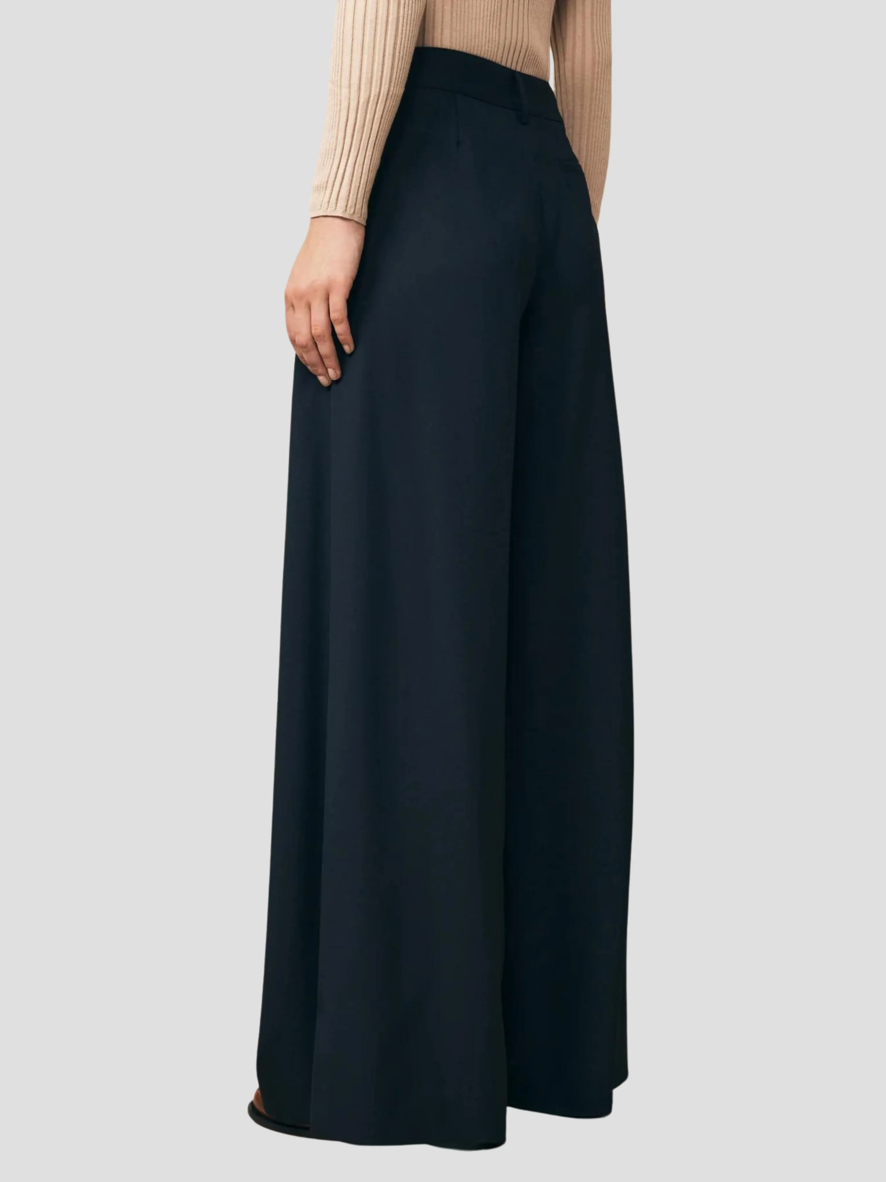 New Didi Wool Twill Pant in Charcoal