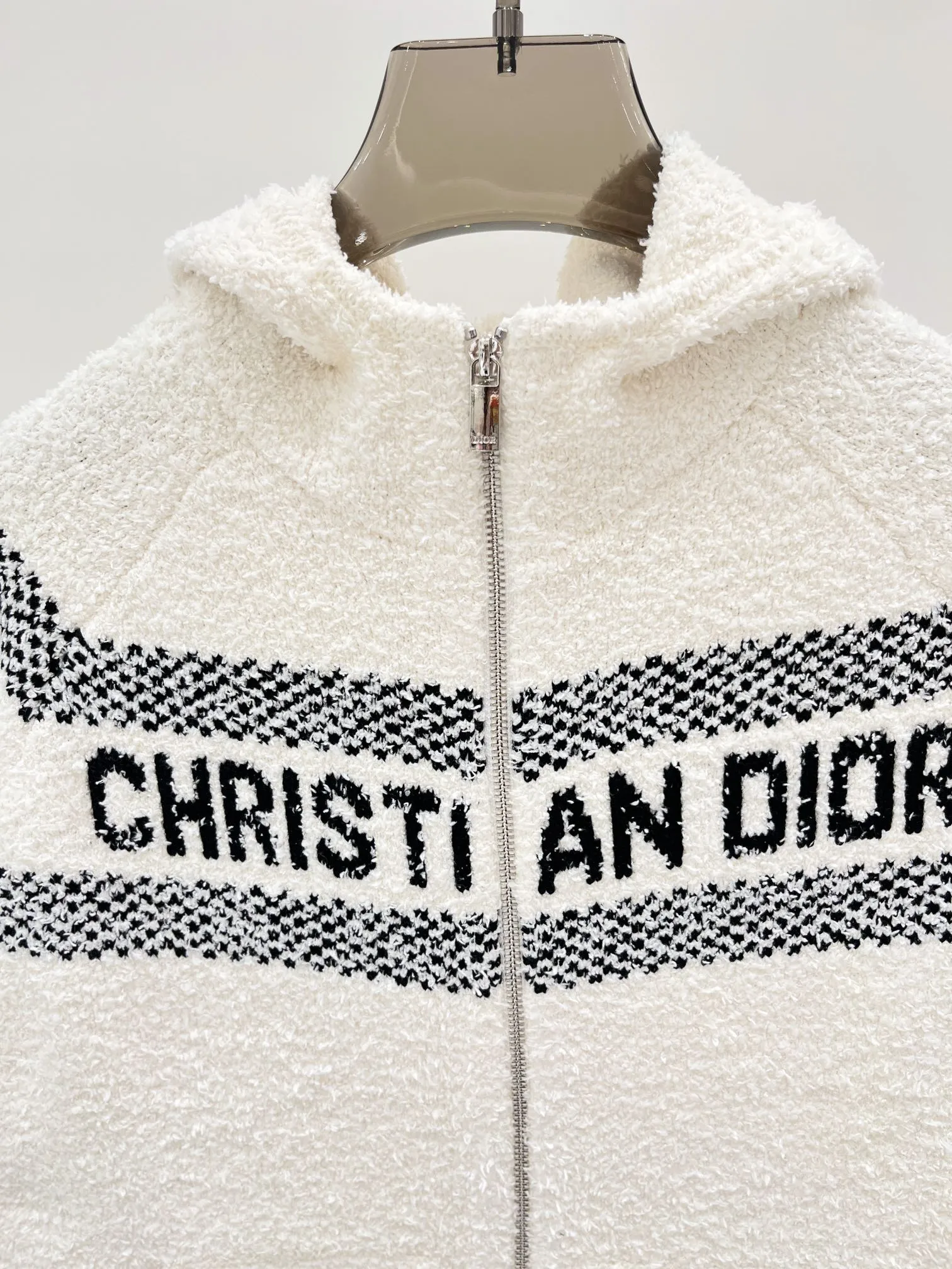 New Letter Jacquard Lambswool Hooded Jacket