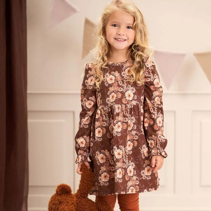 Pretty Dress - Acorn