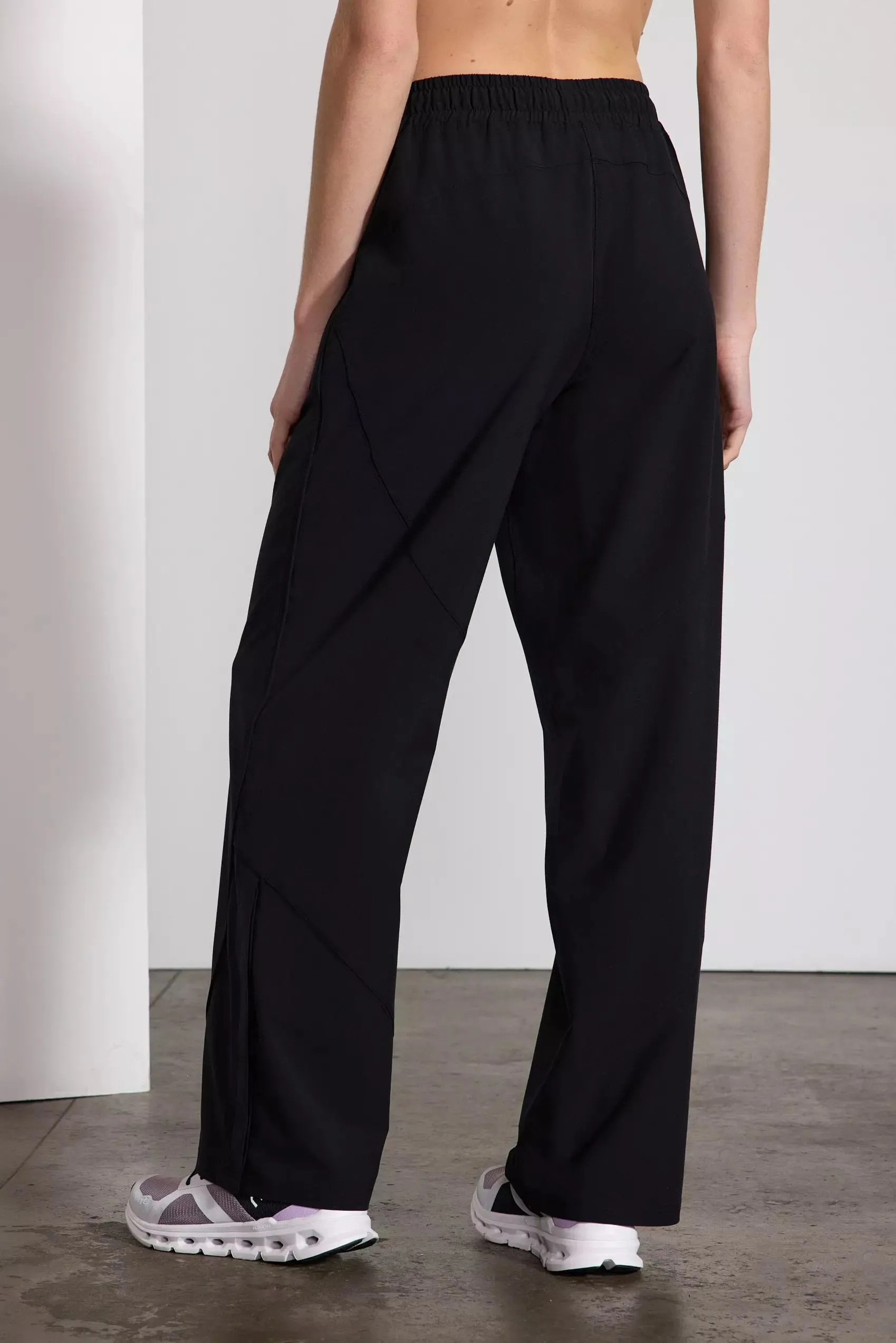 Rove Track Pant - Black
