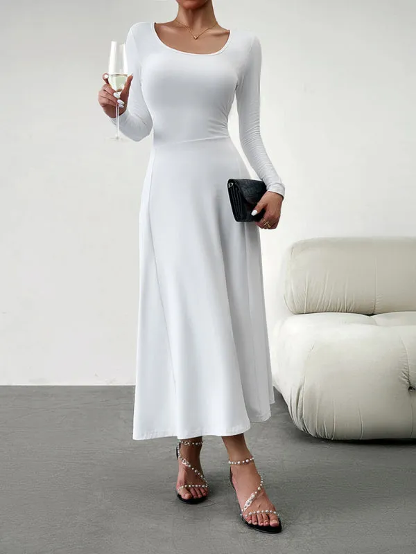 Scoop Neckline Maxi Dress with Long Sleeves and Solid Print
