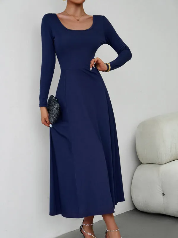 Scoop Neckline Maxi Dress with Long Sleeves and Solid Print