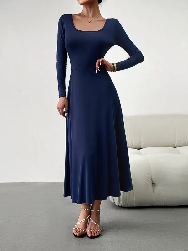 Scoop Neckline Maxi Dress with Long Sleeves and Solid Print
