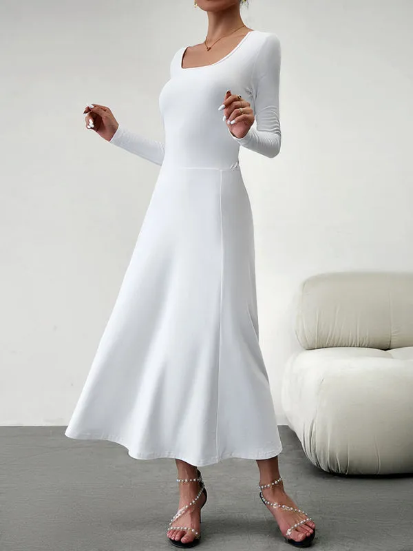 Scoop Neckline Maxi Dress with Long Sleeves and Solid Print
