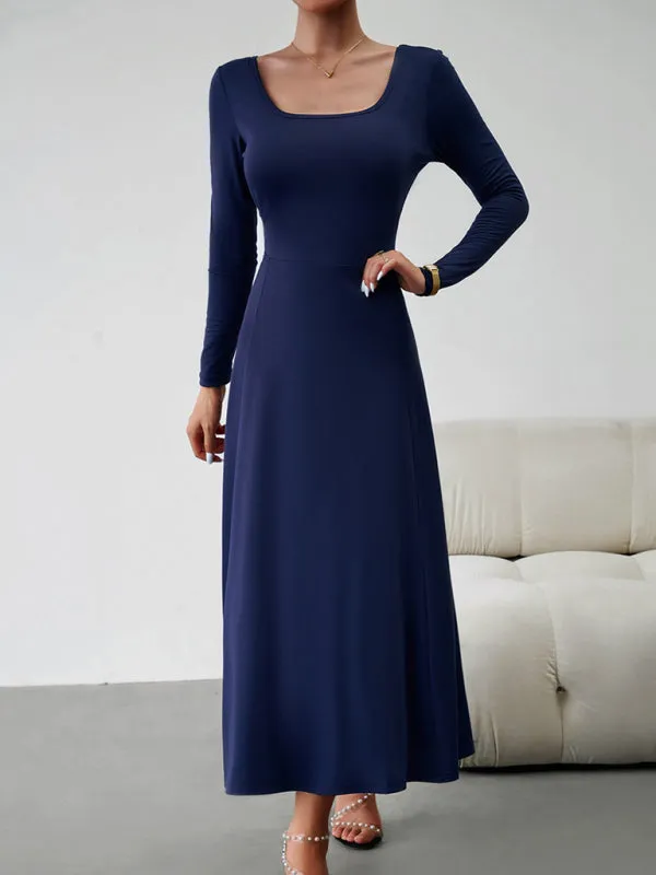 Scoop Neckline Maxi Dress with Long Sleeves and Solid Print