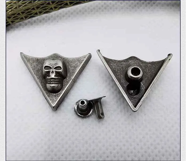 Vintage Silver Punk Skull Head Zinc Alloy Rivets Studs for Leather