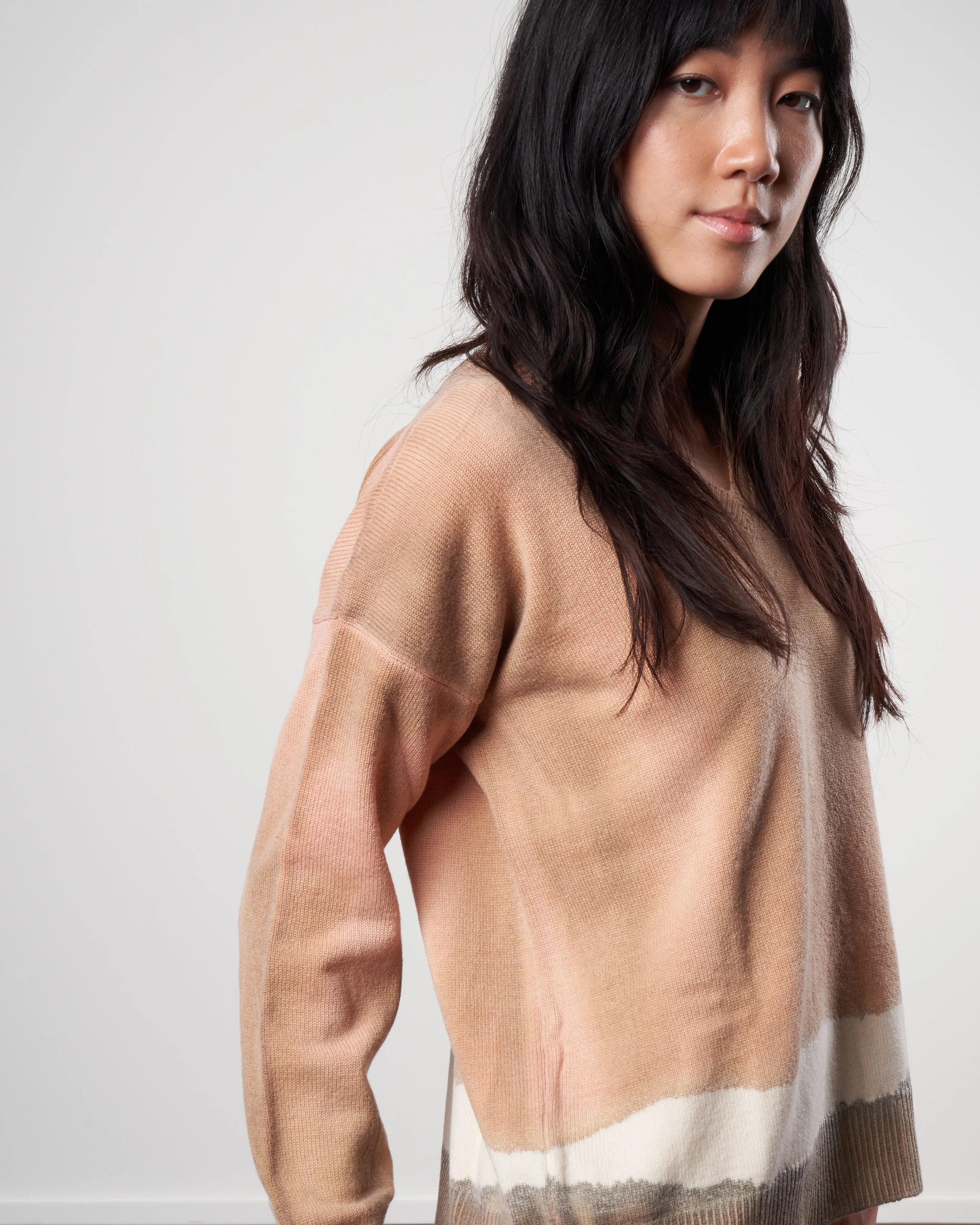 vneck pullover - camel hedge
