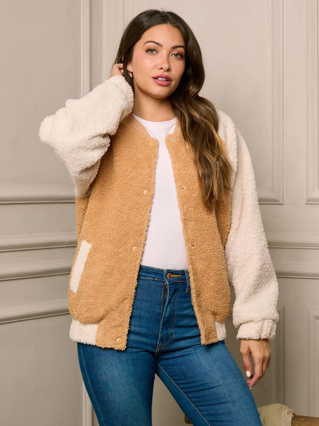 WOMEN'S LONG SLEEVE BUTTON CLOSURE SHERPA COLORBLOCK JACKET