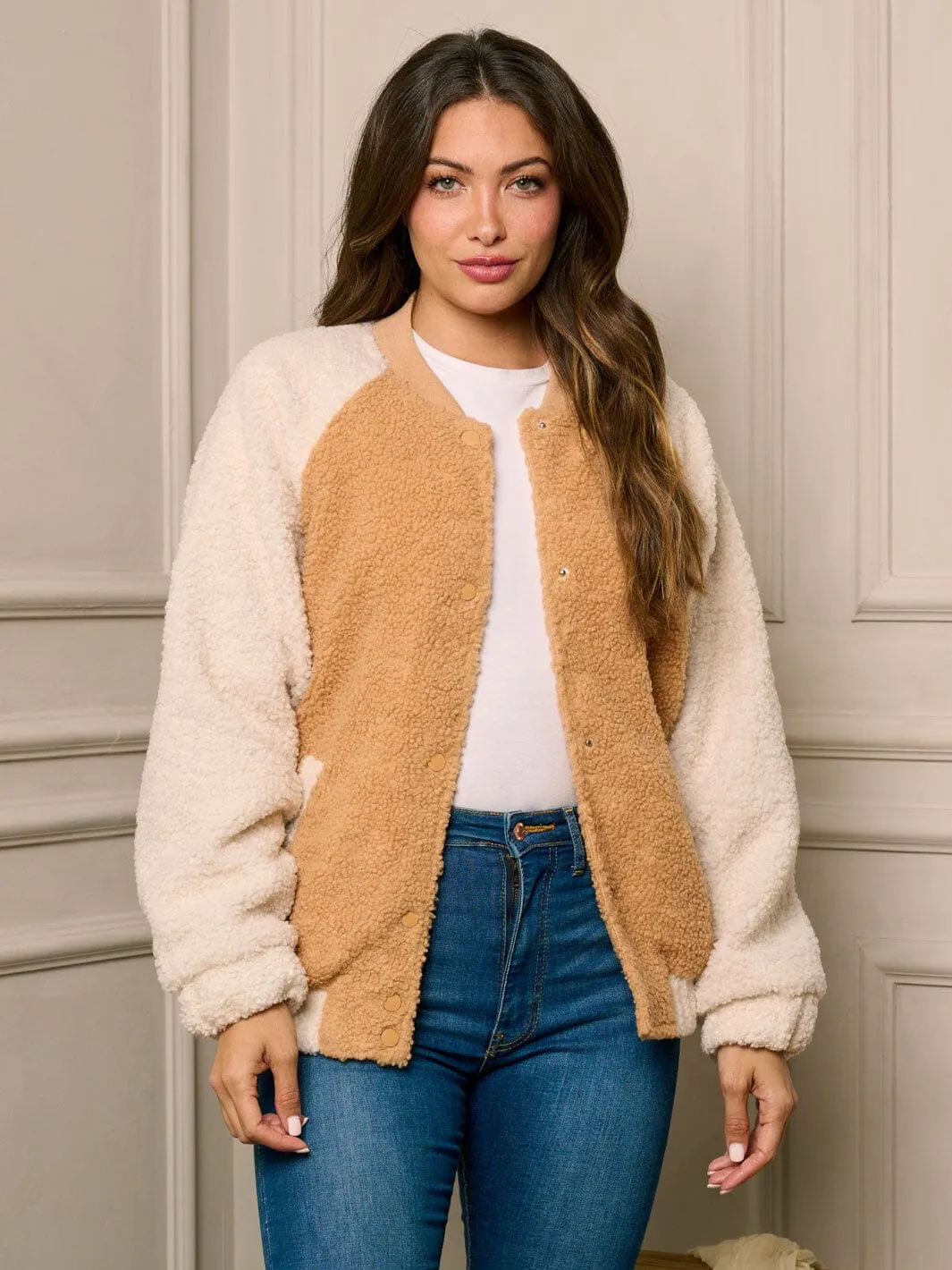 WOMEN'S LONG SLEEVE BUTTON CLOSURE SHERPA COLORBLOCK JACKET