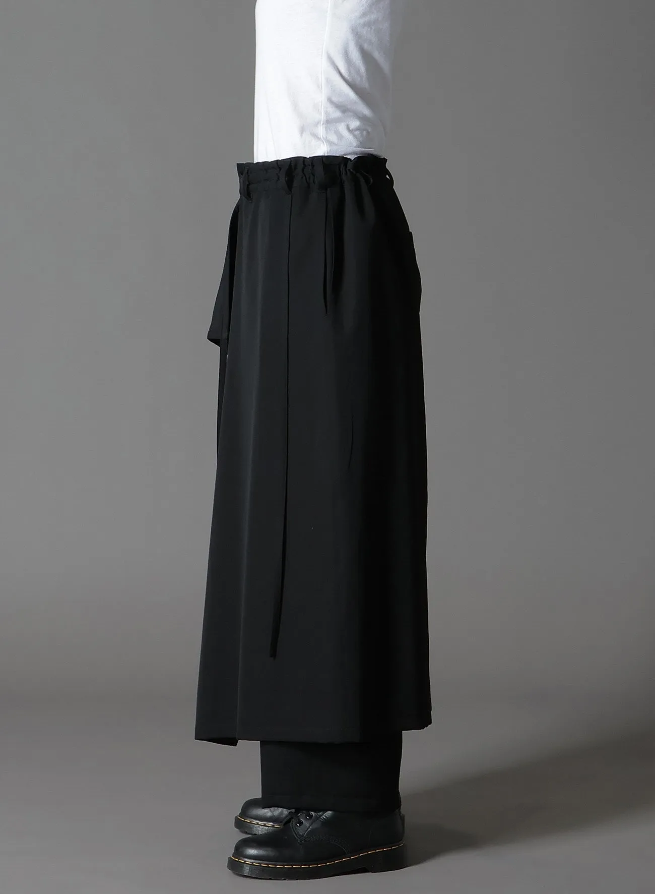 WOOL GABARDINE BOUND SKIRT PANTS