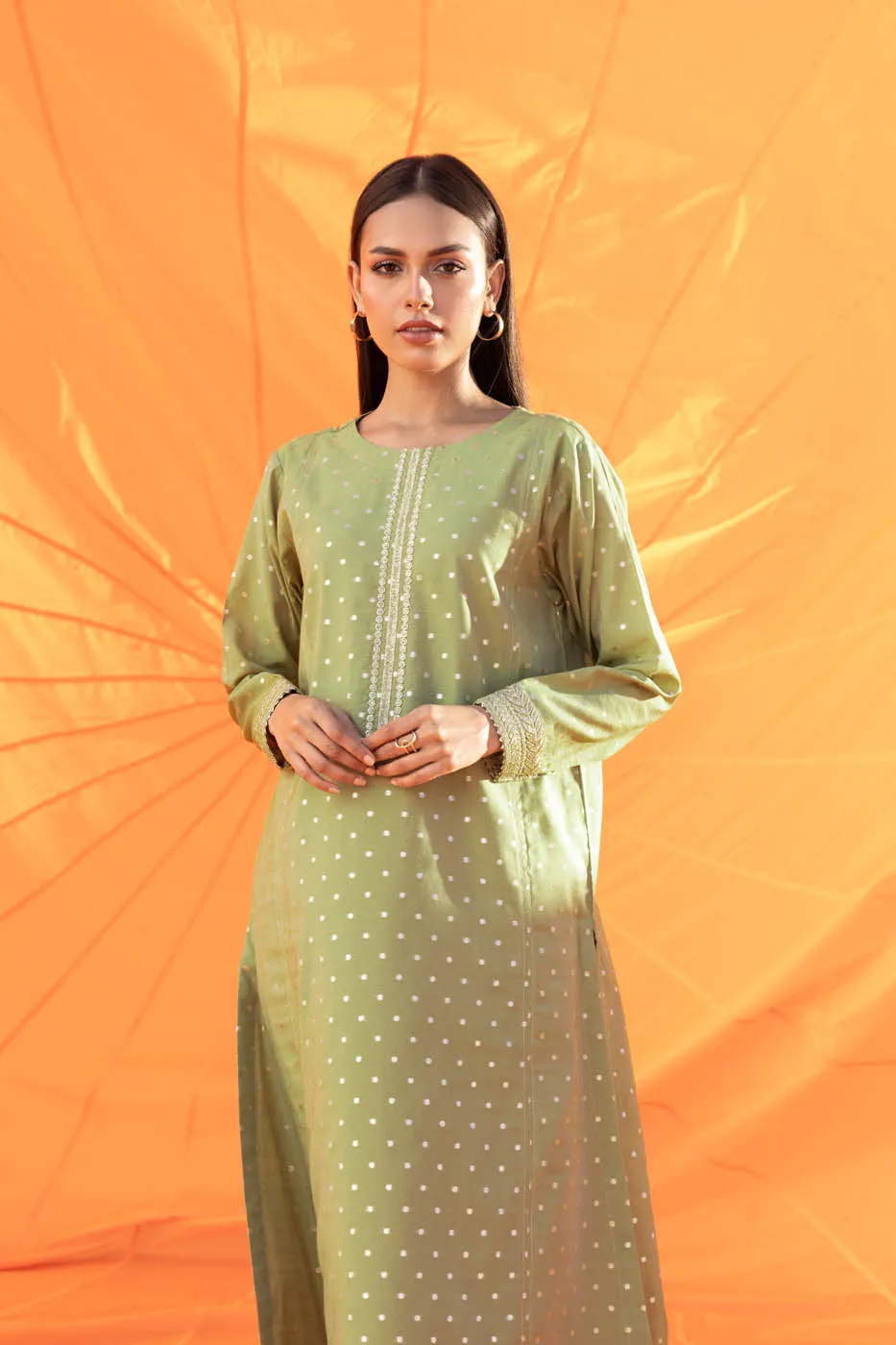 Zari Kurti