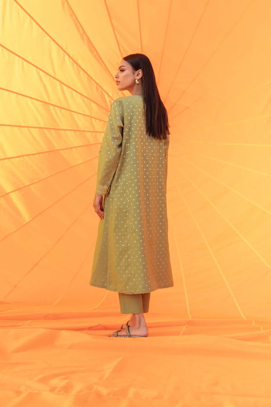 Zari Kurti